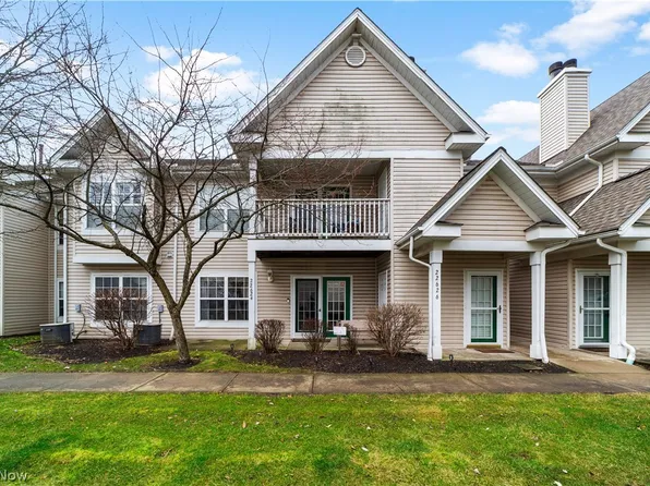 22624 Lenox Dr #712, Fairview Park, OH 44126