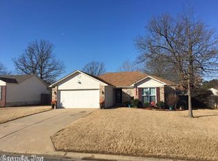 12 Holly Brook Cv, Maumelle, AR 72113