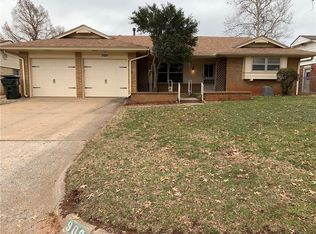 909 Glenmanor Dr, Midwest City, OK 73110