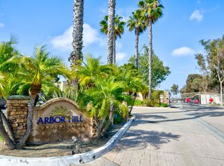 432 Edgehill Ln Unit 32, Oceanside, CA 92054