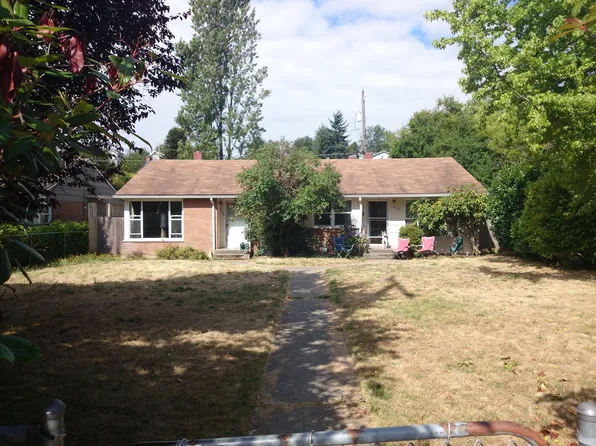 5027 Fauntleroy Way SW, Seattle, WA 98136