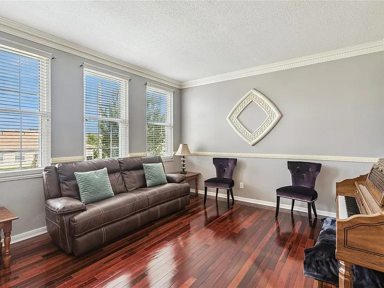 480 Rob Roy Dr — Photo 7