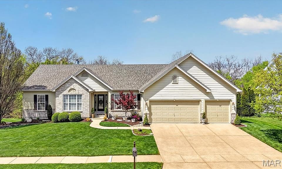 1st image of 17648 Westhampton Woods Dr