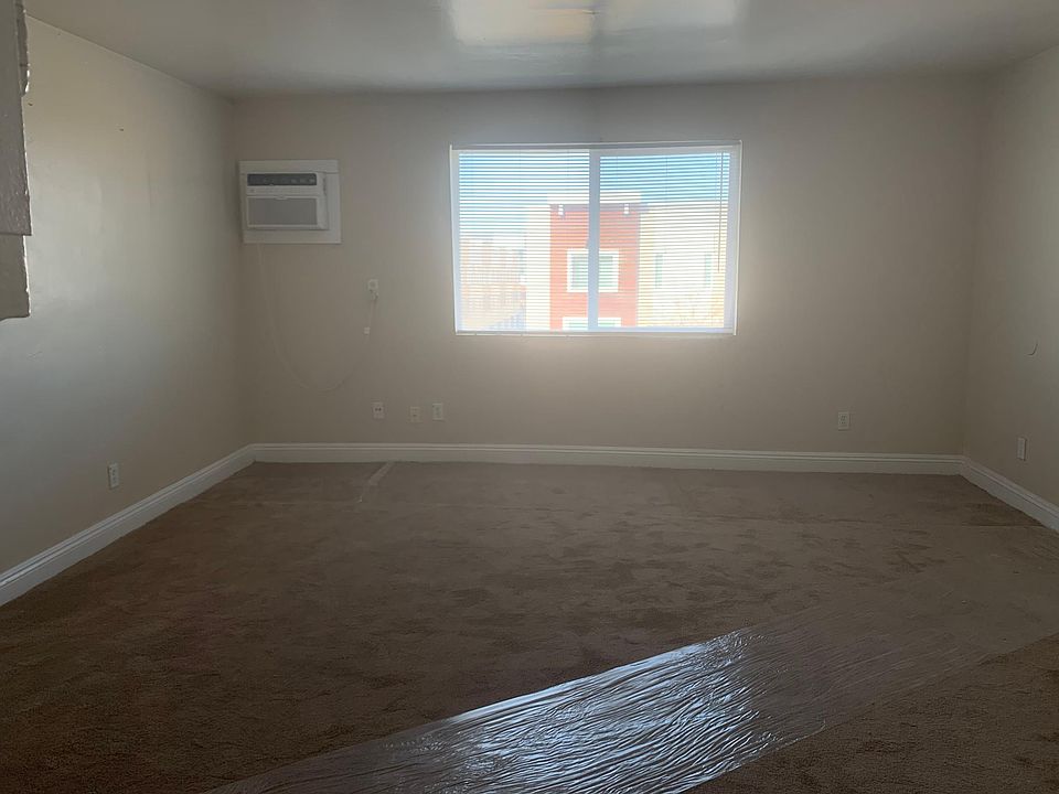 2nd image of 1031 King St #B