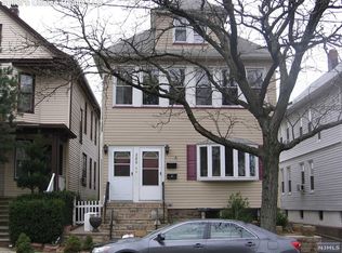 286 Hoboken Rd, East Rutherford, NJ 07073