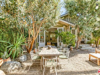 625 Angelus Pl, Venice, CA, 90291