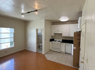 5752 Virginia Ave APT 209, Los Angeles, CA 90038