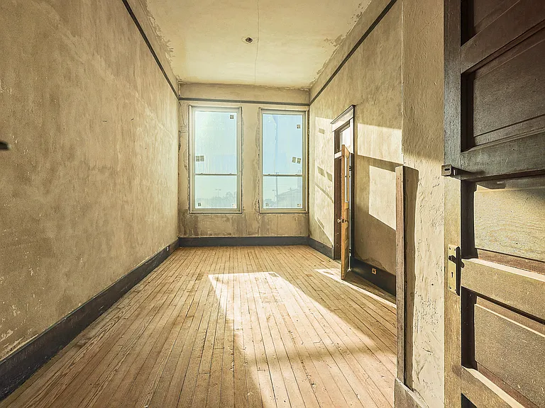 125 S Waco St #2 — Photo 33