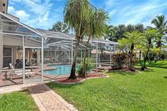 5034 Countrybrook Dr — Photo 12