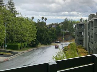 4008 Farm Hill Blvd, Redwood City, CA 94061