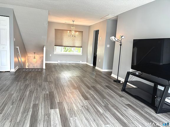 5th image of 44 Candlewood Drive #44