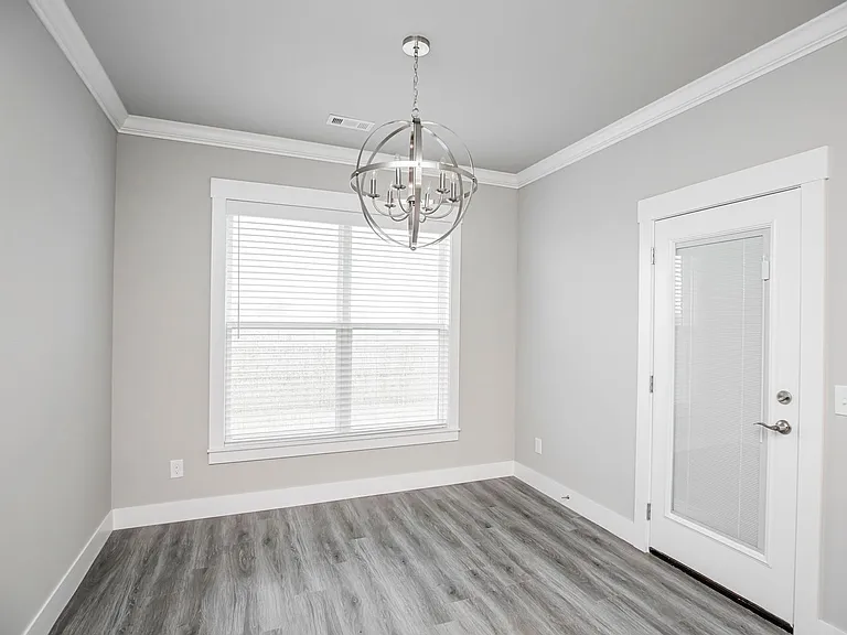 1824 Seay Cir — Photo 10