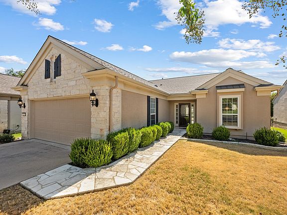 2nd image of 213 Fieldstone Dr