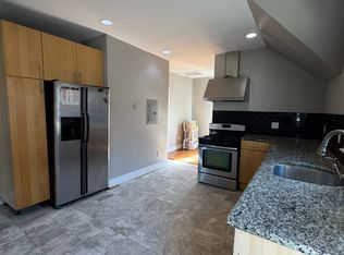 58 Roanoke St UNIT 3, Providence, RI 02908