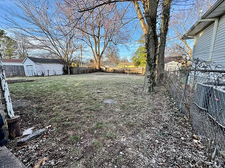 479 Stratford Dr — Photo 47