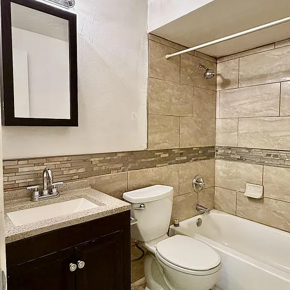 1351 Paul St #4 — Photo 9