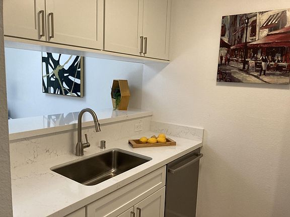 3rd image of 7257 Shelter Creek Ln