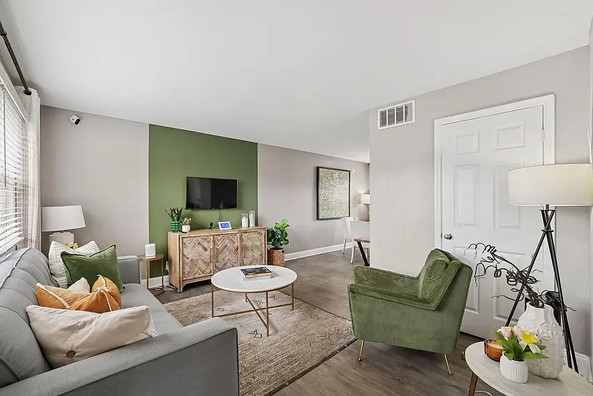 The Kensington Apartments — Photo 2