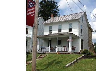 619 Main St, Oley, PA 19547