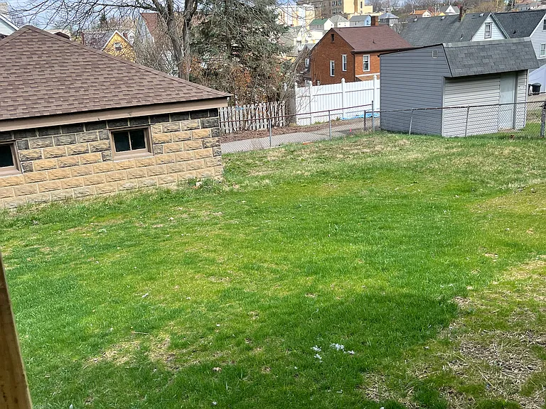 1115 Margray St — Photo 38