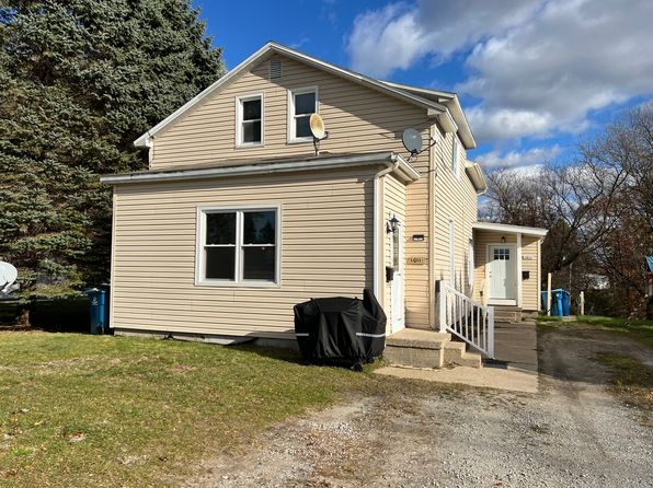 1011 Robinson St #1/2