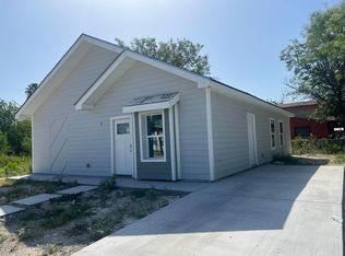 908 Pierce St, Del Rio, TX 78840