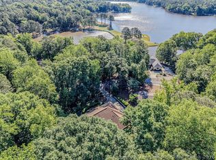 288 Fairway Ln, Sanford, NC 27332