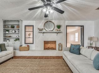 106 Elmview Dr, Chickasha, OK 73018