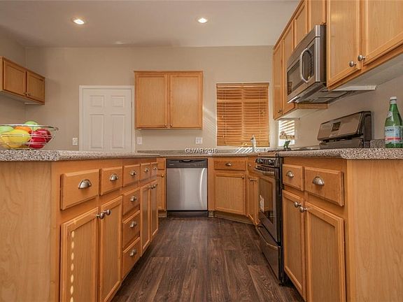 4th image of 8225 Orange Vale Ave