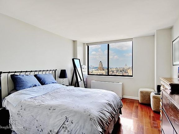 5th image of 275 W 96th St APT 29B