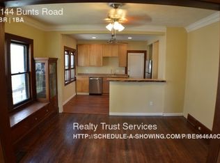 2144 Bunts Rd, Lakewood, OH 44107
