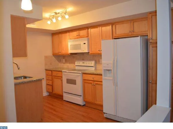 115 E Kings Hwy Unit 456-U456, Maple Shade, NJ 08052