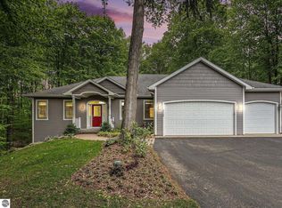 2725 Blue Meadow Dr, Traverse City, MI 49685