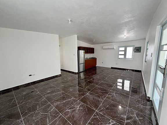 2nd image of A 60 Calle Acuario APT 3