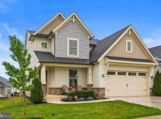18 Broomsedge Ln, Gettysburg, PA 17325
