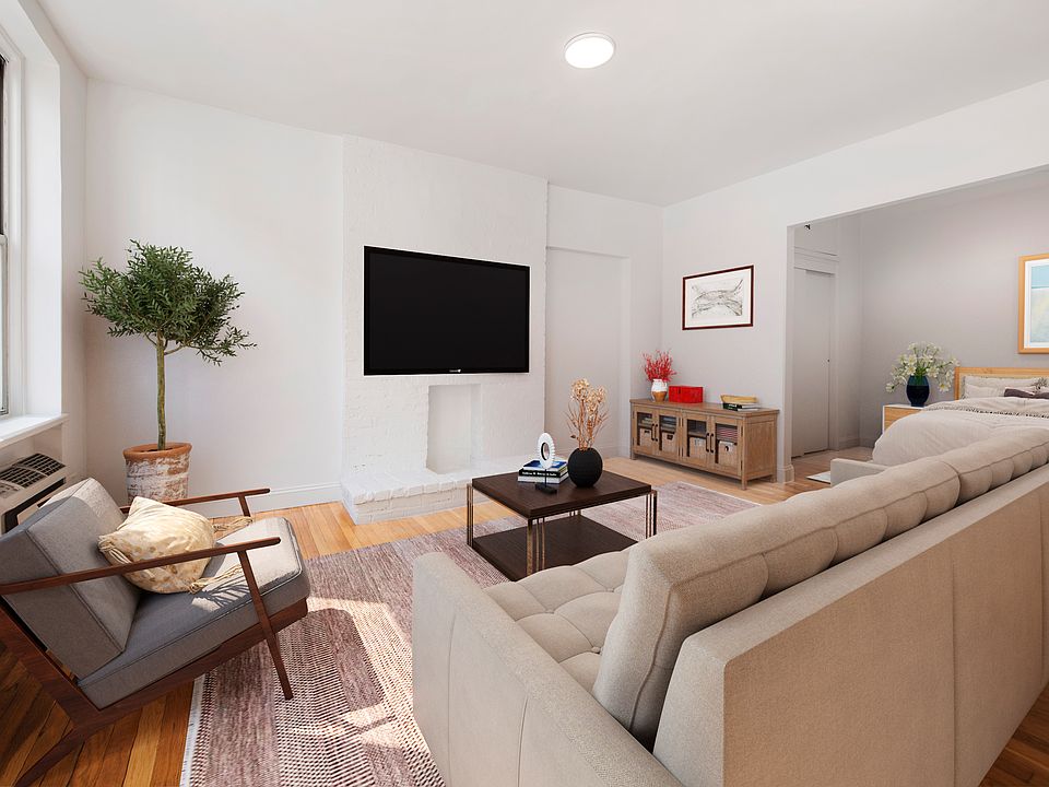 1st image of 1464 1st Ave APT 4R