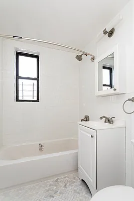 Rented by Living New York | media 12