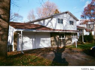 306 Colony Park Dr, Liverpool, NY 13088