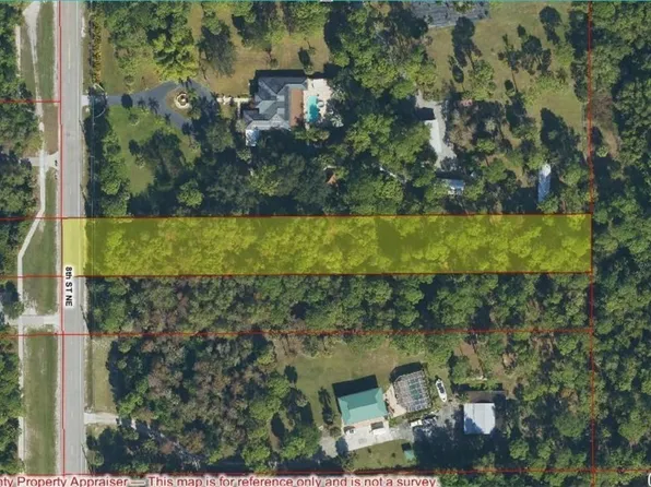 8th St NE, Naples, FL 34120