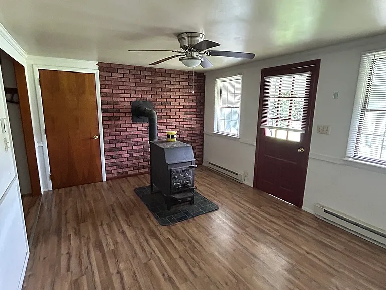 8839 Langmaid Rd — Photo 23