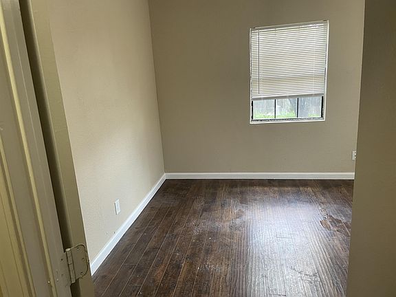 2nd image of 1302 Norfleet St