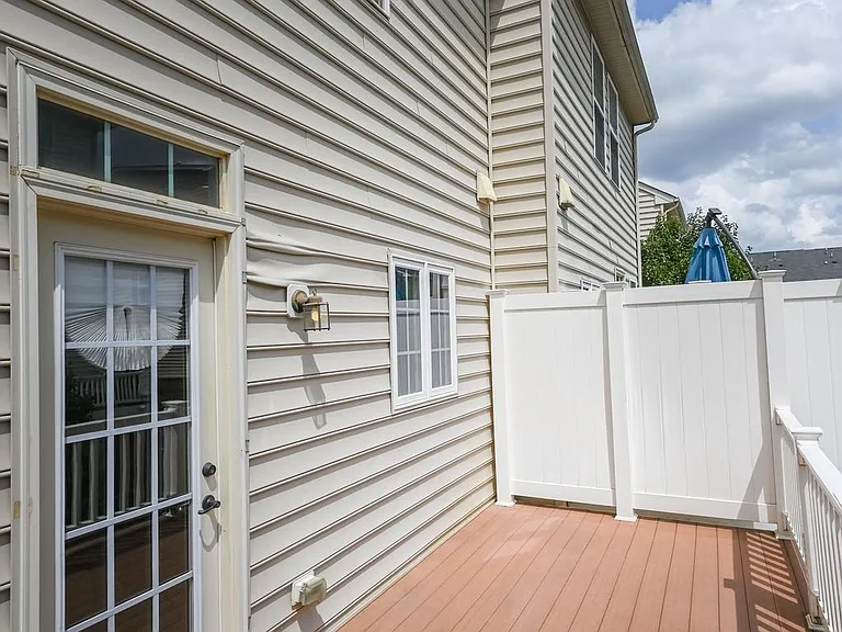 3707 Hansberry Ct NE — Photo 21