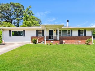 908 9th Ave, Pleasant Grove, AL 35127