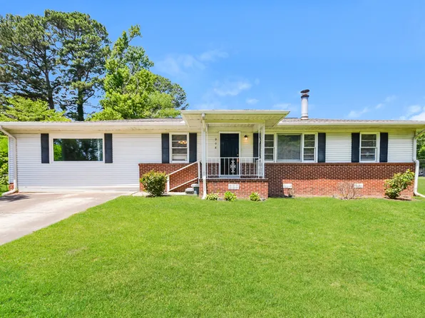 908 9th Ave, Pleasant Grove, AL 35127