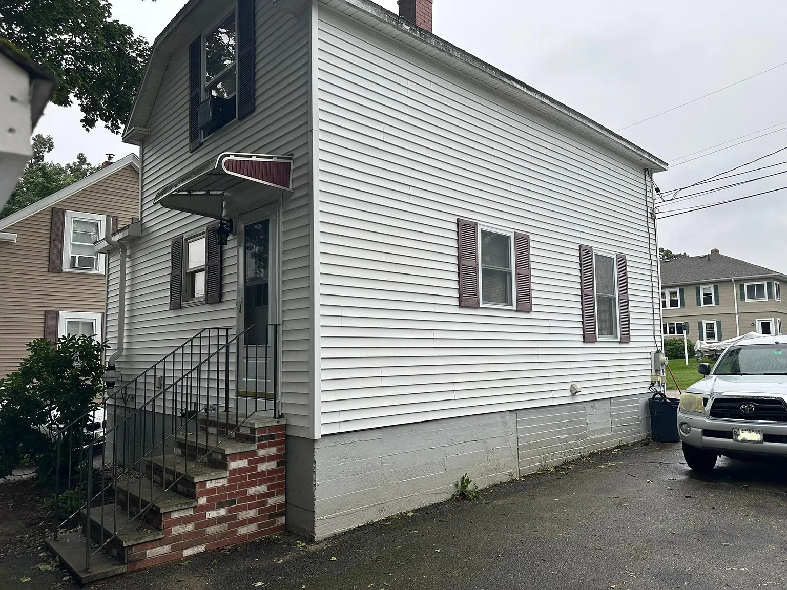 3 Harding St — Photo 2