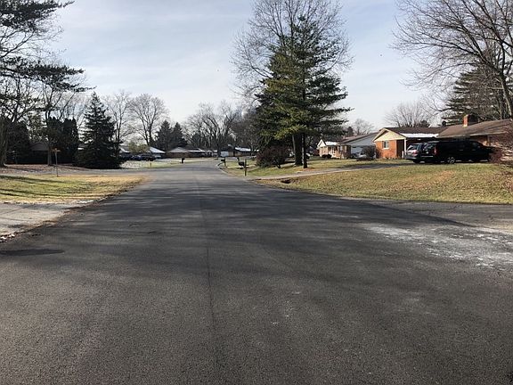 5th image of 3900 Fernwald Dr