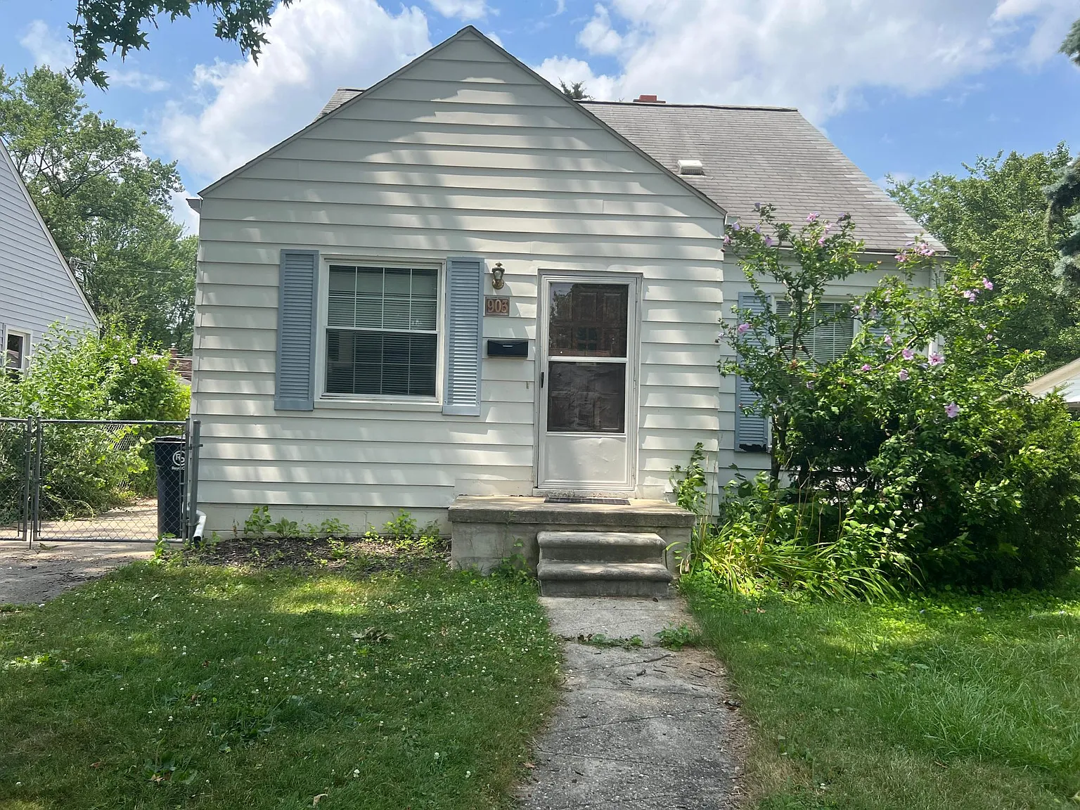903 N Connecticut Ave photo 1