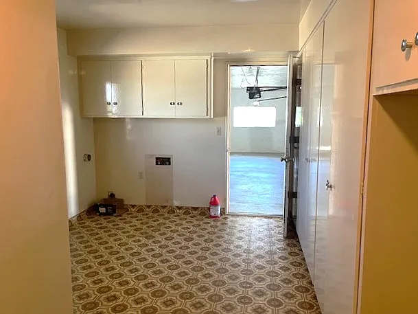 15390 Excelsior Ave — Photo 6
