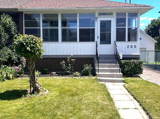 205 Vauxhall Dr, Toronto, ON M1P 1R6