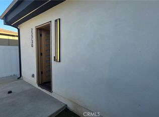 22730 Mariano St, Woodland Hills, CA 91367